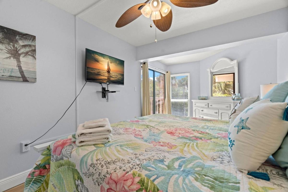 102 Waterview - main image