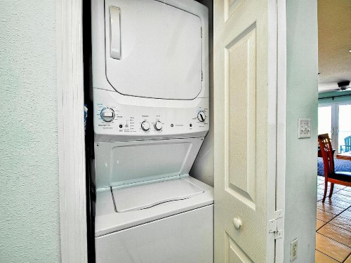 Beachside Hideout Unit K - image 12