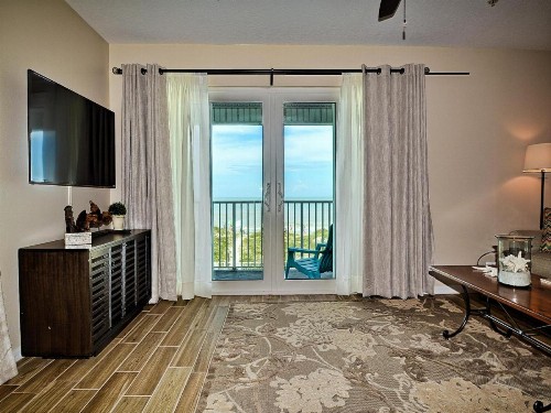 Beachside Hideout Unit K - image 19