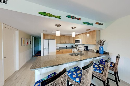 19610 Gulf Blvd Condo Unit 203 - image 9