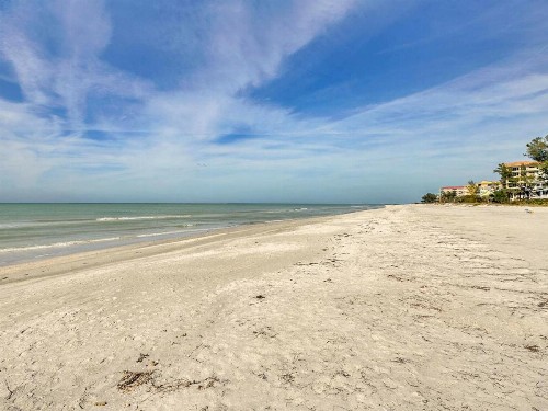 19610 Gulf Blvd Condo Unit 203
