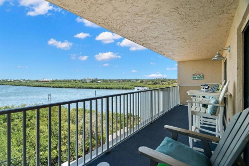508 Bayshores Yacht & Tennis Club - image 10