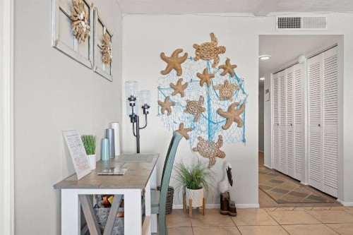 508 Bayshores Yacht & Tennis Club - image 14
