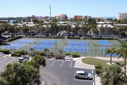 508 Bayshores Yacht & Tennis Club - image 16