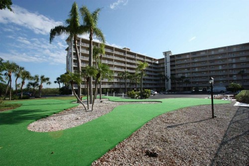 508 Bayshores Yacht & Tennis Club - image 18