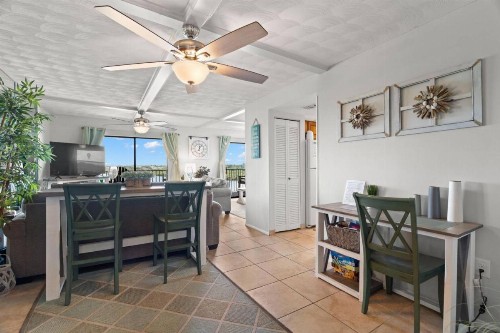 508 Bayshores Yacht & Tennis Club - image 19