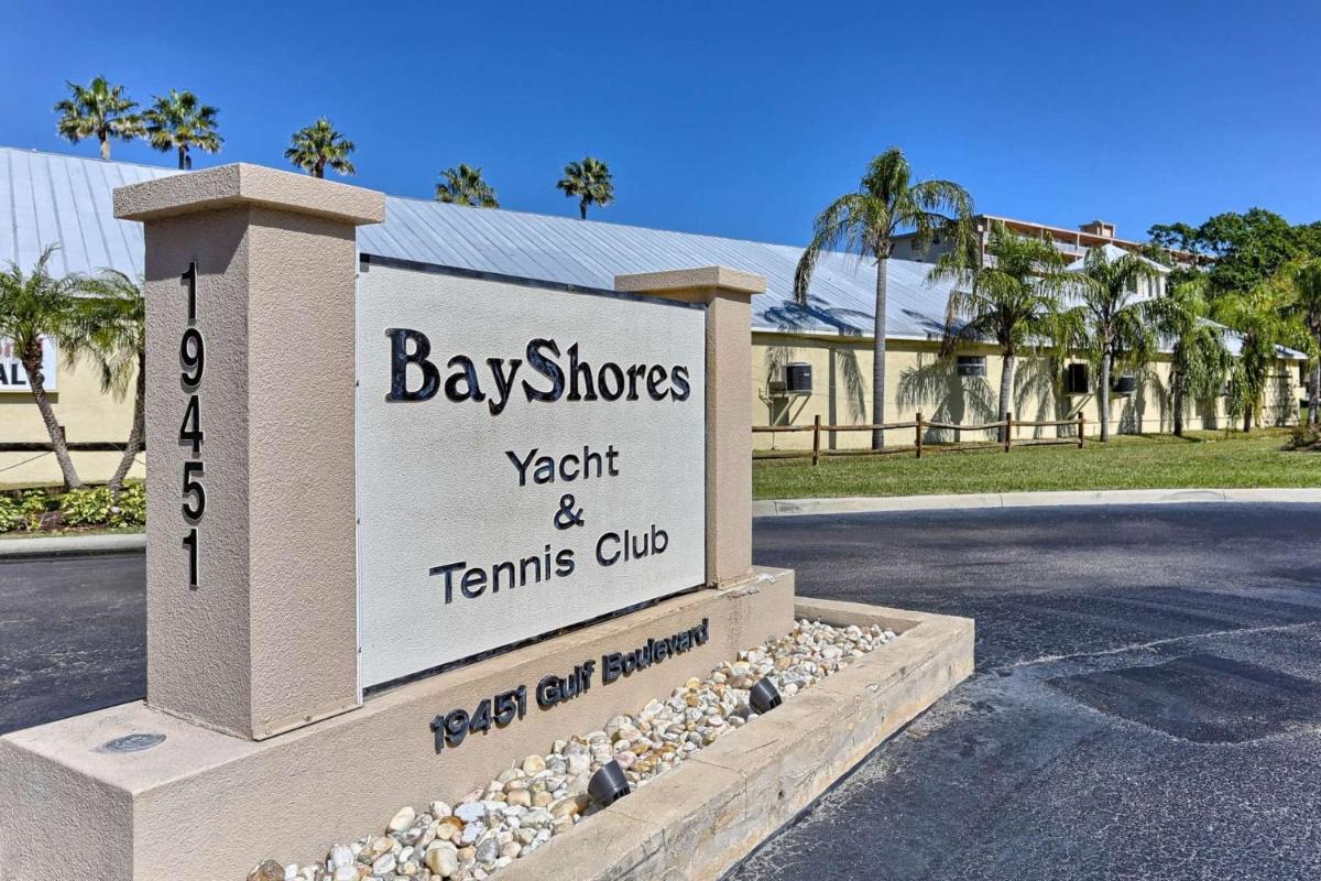 508 Bayshores Yacht & Tennis Club - image 2