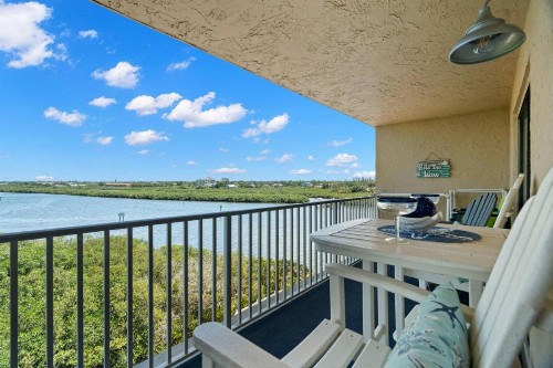 508 Bayshores Yacht & Tennis Club - image 4
