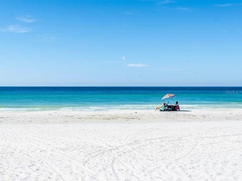 Beach House - image 40