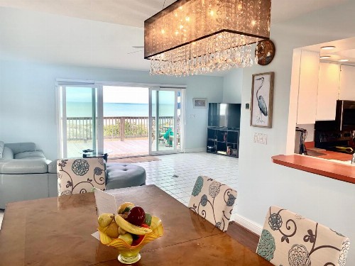 Beach House - image 5