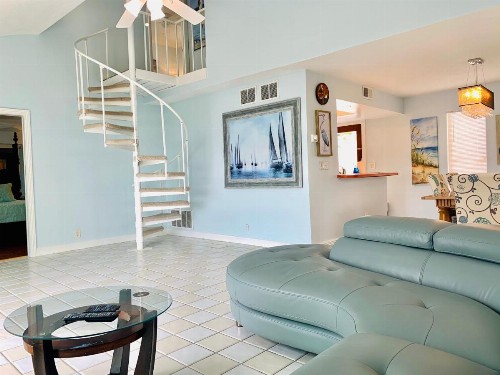 Beach House - image 6
