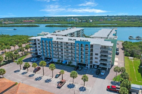 Golden Shores 603 - image 1