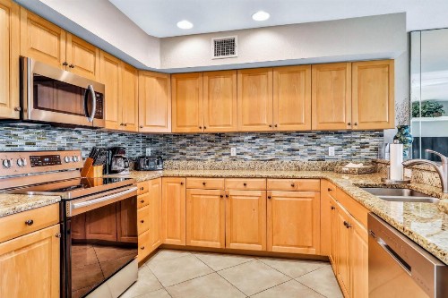 Oceanside Condos - image 9