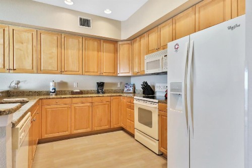Oceanside 404 - image 11