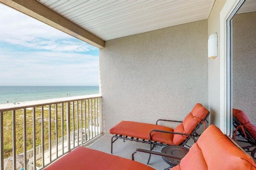 Oceanside 305 - image 11