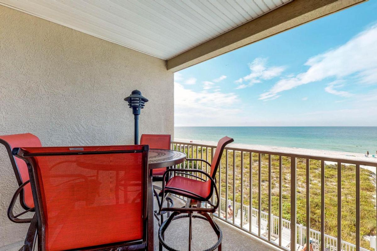 Oceanside 305 - image 3