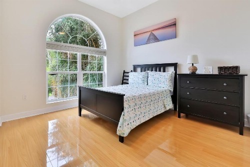 Intercoastal Waterfront Retreat - image 8