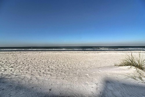 Indian Shores Cottage with Cabana - Steps to Beach! - image 6