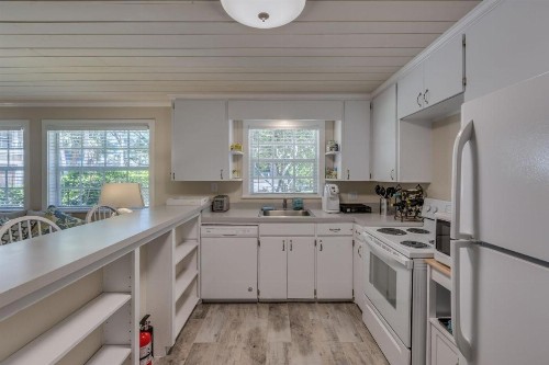 Coastal Dream Beach House home - image 7