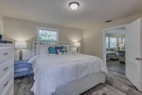 Coastal Dream Beach House home - image 8