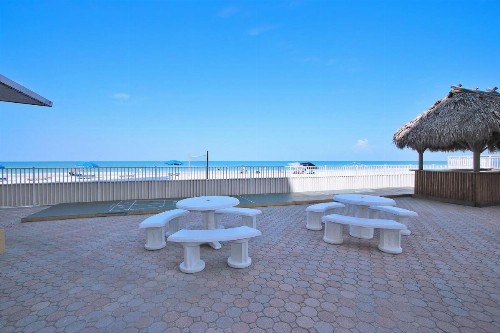Holiday Villas III - 606 by Florida Lifestyle Vacation Rentals - image 6