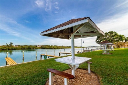 Bayshore Yacht & Tennis Club by Florida Lifestyle Vacation Rentals - image 9