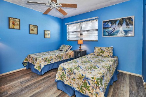 Family friendly condo nestled between the Gulf of Mexico and the Intercoastal Waterway BYTC216 - image 14