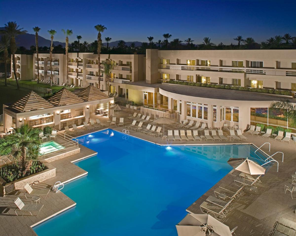 Indian Wells Resort Hotel - image 3