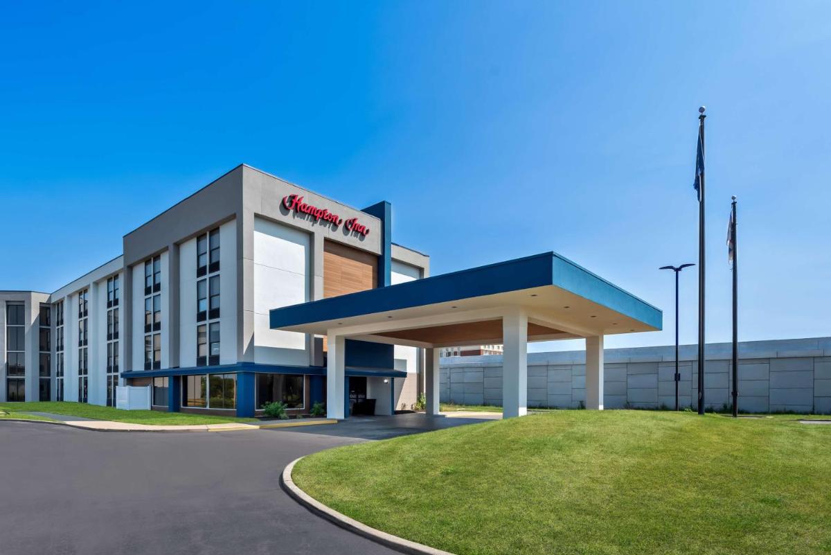 Hampton Inn Indianapolis Northeast/Castleton - main image