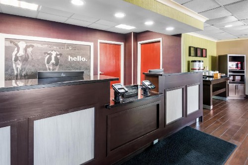 Hampton Inn Indianapolis Northeast/Castleton - image 31