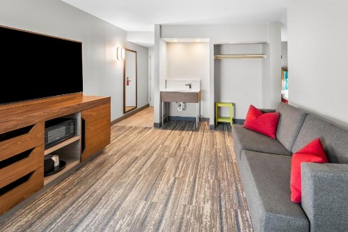 Hampton Inn Indianapolis Northeast/Castleton - image 34