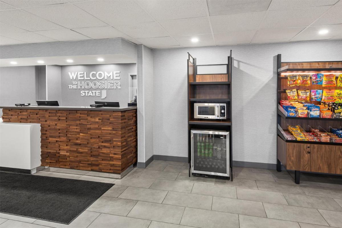 Hampton Inn Indianapolis Northeast/Castleton - image 5