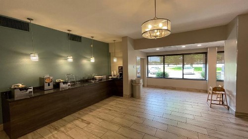 Sleep Inn - image 30