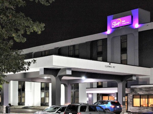 Sleep Inn - image 5