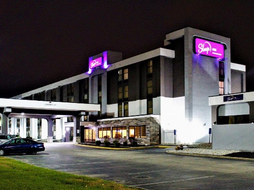 Sleep Inn - image 9