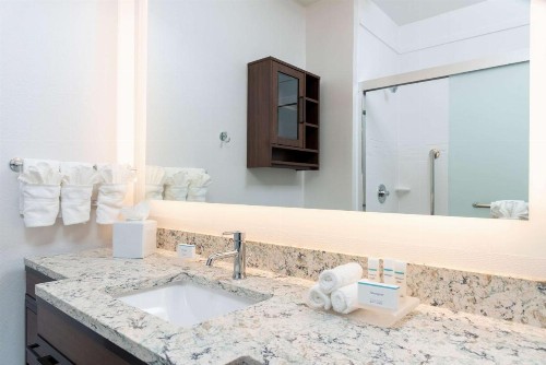 Homewood Suites by Hilton Indianapolis Downtown - image 10
