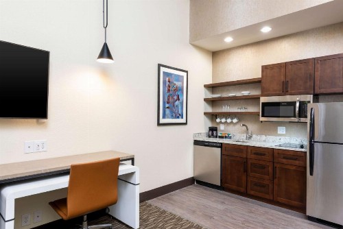 Homewood Suites by Hilton Indianapolis Downtown - image 24