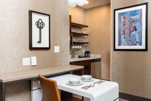 Homewood Suites by Hilton Indianapolis Downtown - image 3