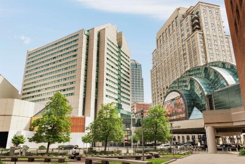 Embassy Suites Indianapolis Downtown - image 1