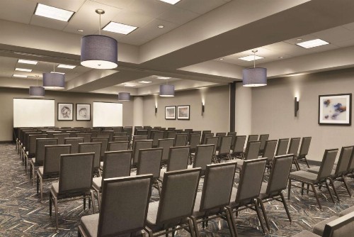 Embassy Suites Indianapolis Downtown - image 50