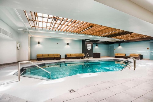 Embassy Suites Indianapolis Downtown - image 8