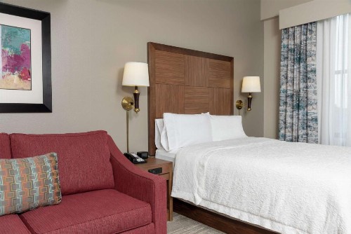 Hampton Inn Indianapolis Downtown Across from Circle Centre - image 16