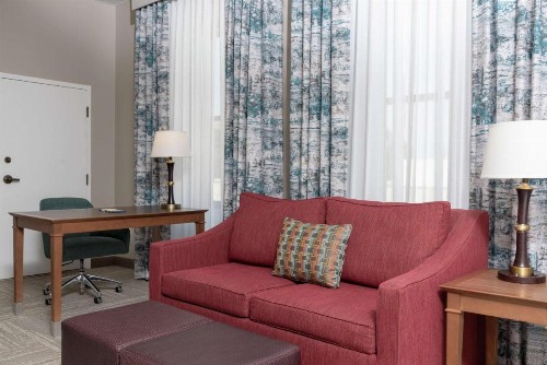 Hampton Inn Indianapolis Downtown Across from Circle Centre - image 44