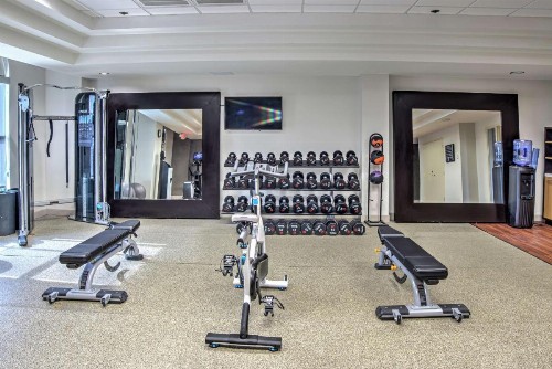 Embassy Suites Indianapolis North - image 10