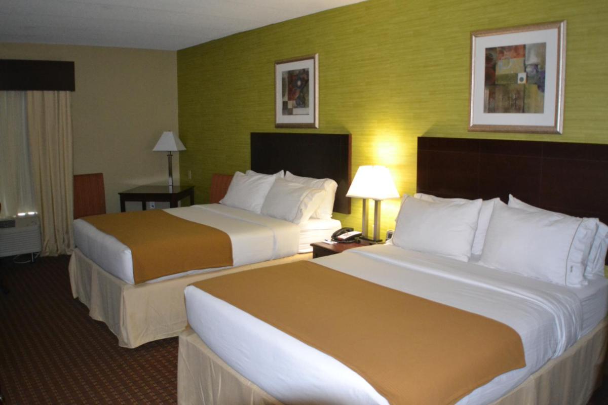 Holiday Inn Express Hotel & Suites Indianapolis W - Airport Area an IHG Hotel - image 2