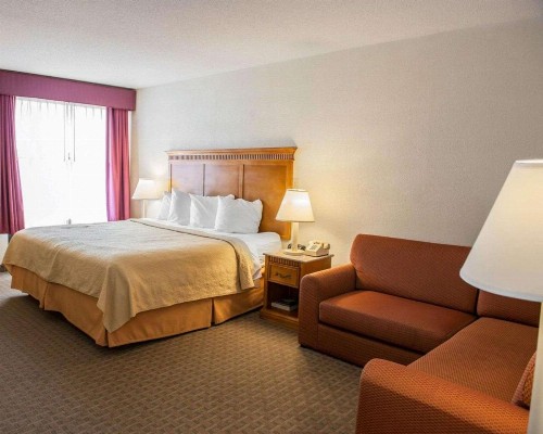 Quality Inn And Suites Indianapolis - image 42