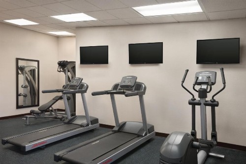 Country Inn & Suites by Radisson Indianapolis East IN - image 32
