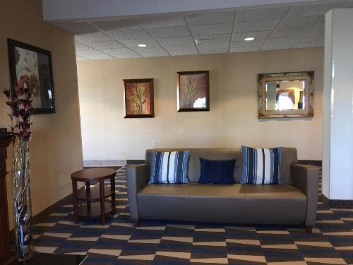 Microtel Inn & Suites by Wyndham Indianapolis Airport - image 45