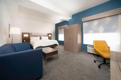 Holiday Inn Express Hotel & Suites Indianapolis - East an IHG Hotel - image 14