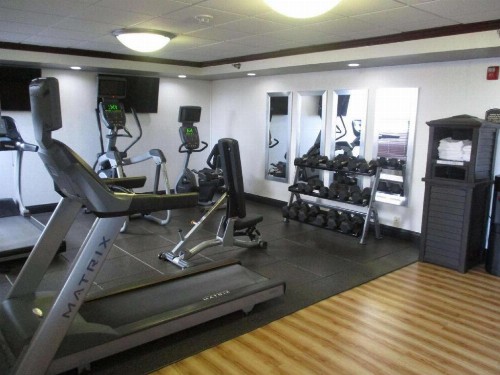Best Western Plus Indianapolis NW Hotel - image 11